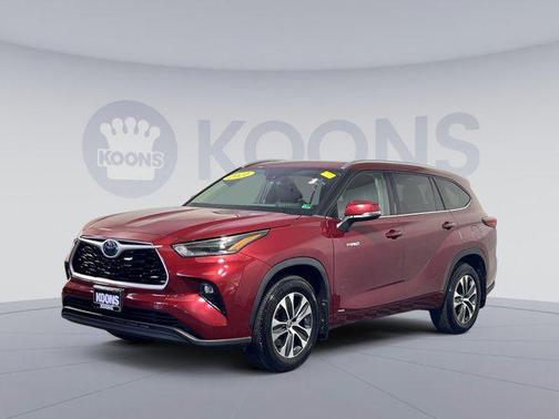 2021 Toyota Highlander Hybrid XLE