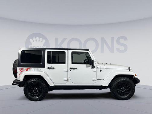 2016 Jeep Wrangler Unlimited Sahara