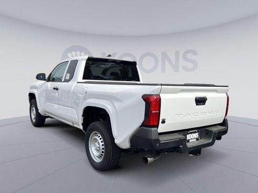 2025 Toyota Tacoma SR