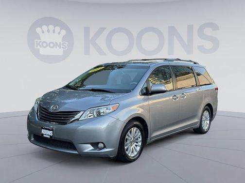2013 Toyota Sienna XLE