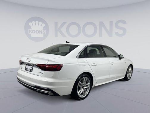 2023 Audi A4 45 S line Premium Plus