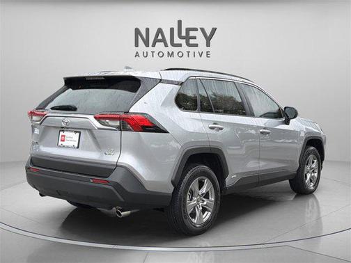 2025 Toyota RAV4 Hybrid SE