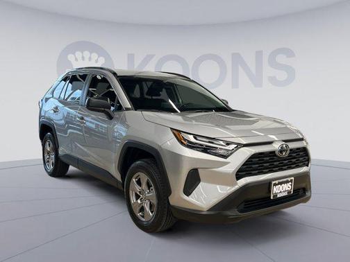 2025 Toyota RAV4 Hybrid SE