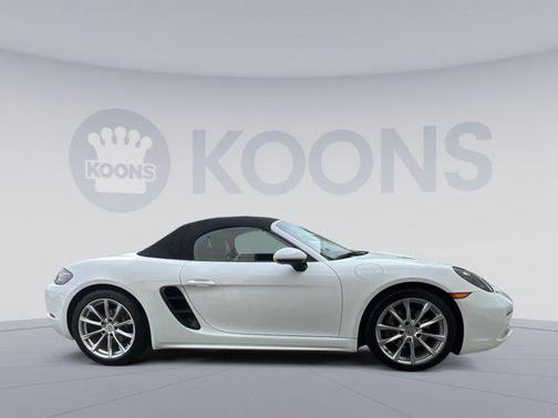2017 Porsche 718 Boxster Base