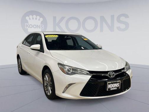 2017 Toyota Camry XLE