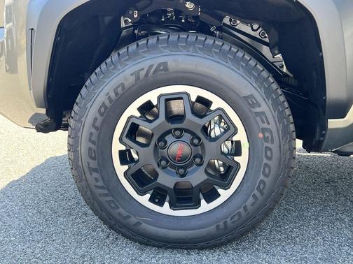 Bronze Oxide 2026 Toyota Tacoma TRD Off Road