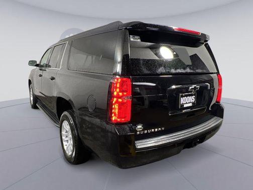 2019 Chevrolet Suburban LT
