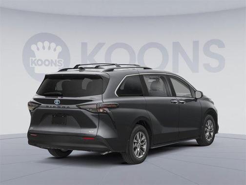 2025 Toyota Sienna XLE