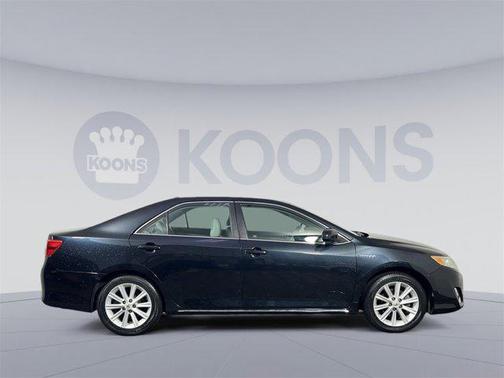 2012 Toyota Camry Hybrid XLE