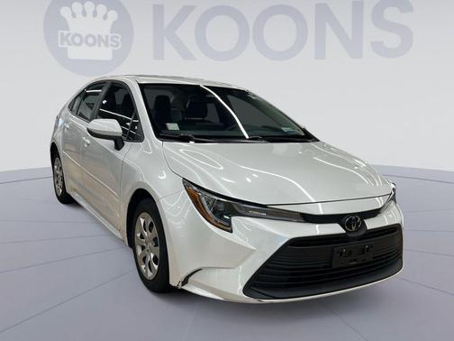 Wind Chill Pearl 2023 Toyota Corolla LE