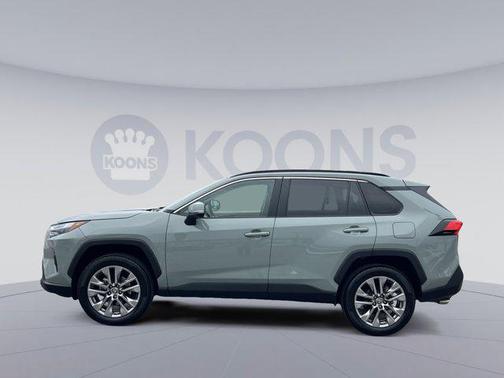 2023 Toyota RAV4 XLE Premium