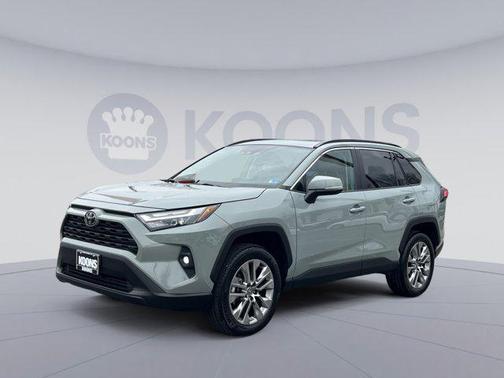 2023 Toyota RAV4 XLE Premium