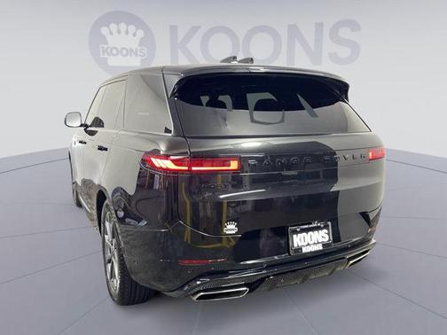 2024 Land Rover Range Rover Sport SE