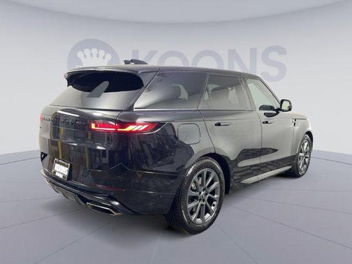 2024 Land Rover Range Rover Sport SE