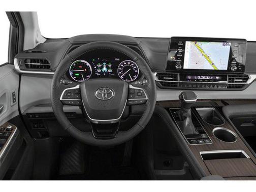 2025 Toyota Sienna Limited 7-Passenger