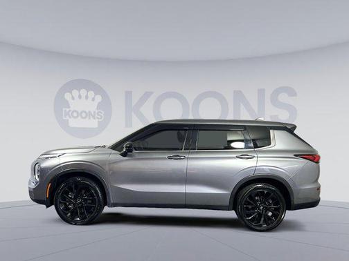2023 Mitsubishi Outlander SE Black Edition S-AWC