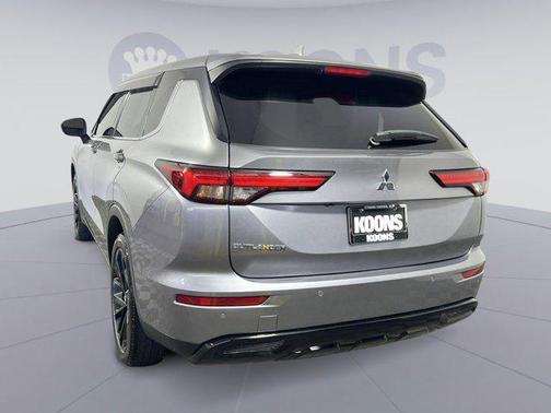 2023 Mitsubishi Outlander SE Black Edition S-AWC