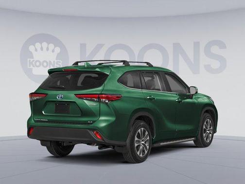 2025 Toyota Highlander Hybrid XLE