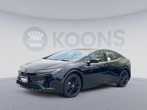 2025 Toyota Prius L