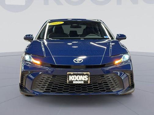 Reservoir Blue 2025 Toyota Camry SE