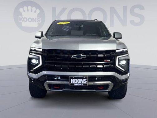 Sterling Gray Metallic 2025 Chevrolet Suburban 4WD Z71