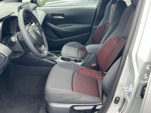 Classic Silver Metallic 2026 Toyota Corolla SE