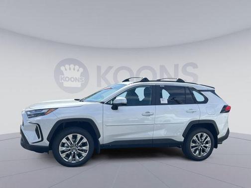 2025 Toyota RAV4 XLE Premium
