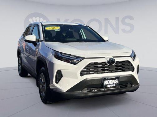 2023 Toyota RAV4 LE