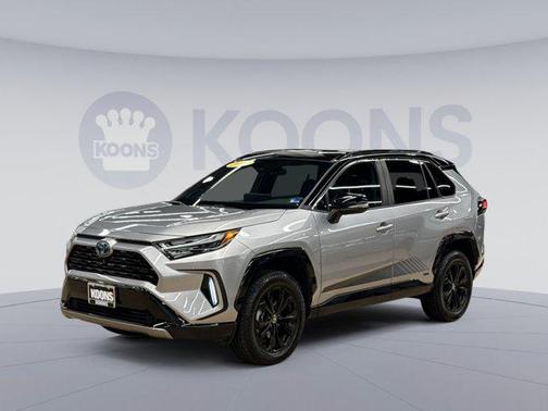 Silver Sky Metallic/Midnight Black Metallic 2023 Toyota RAV4 Hybrid SE