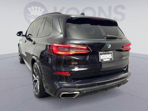 2022 BMW X5 M50i