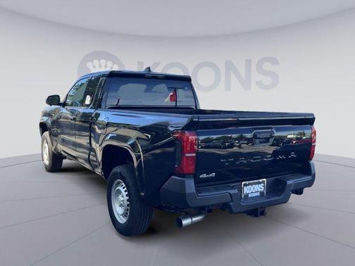 2025 Toyota Tacoma SR