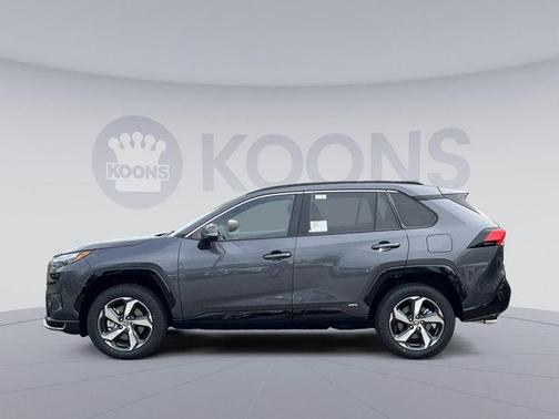 2025 Toyota RAV4 Hybrid SE
