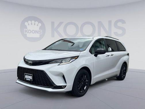 2026 Toyota Sienna XSE 7 Passenger