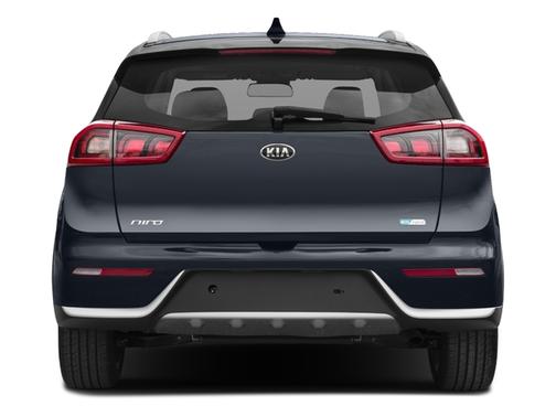 Silky Silver 2017 Kia Niro FE