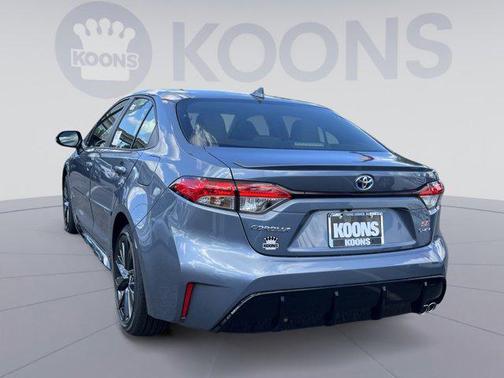2025 Toyota Corolla Hybrid SE