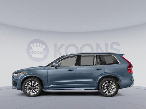 2022 Volvo XC90 T6 Momentum
