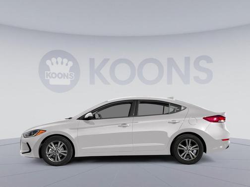 Quartz White Pearl 2017 Hyundai ELANTRA SE