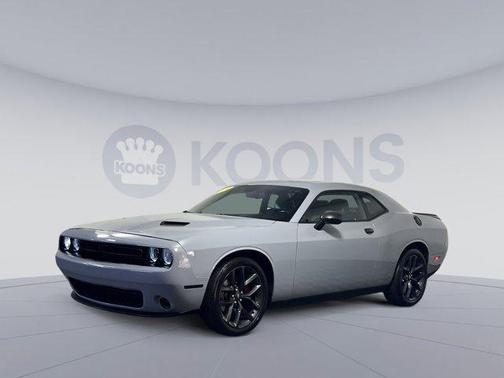 2021 Dodge Challenger SXT