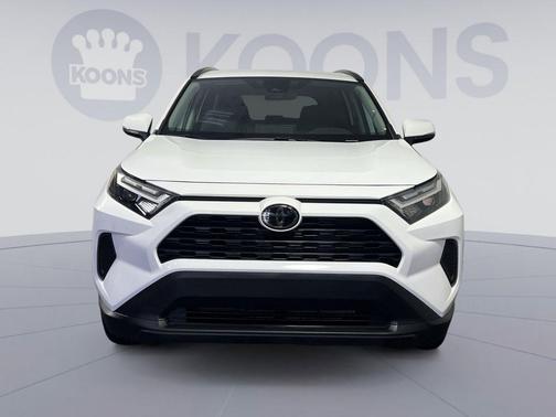 Ice Cap 2025 Toyota RAV4 Hybrid XLE