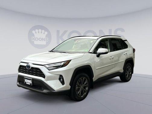 2024 Toyota RAV4 Hybrid XLE Premium