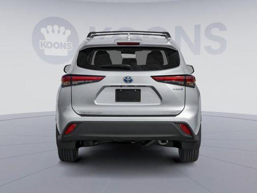 2024 Toyota Highlander Hybrid XLE