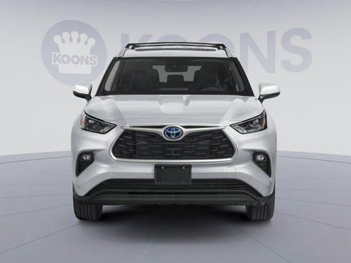 2024 Toyota Highlander Hybrid XLE