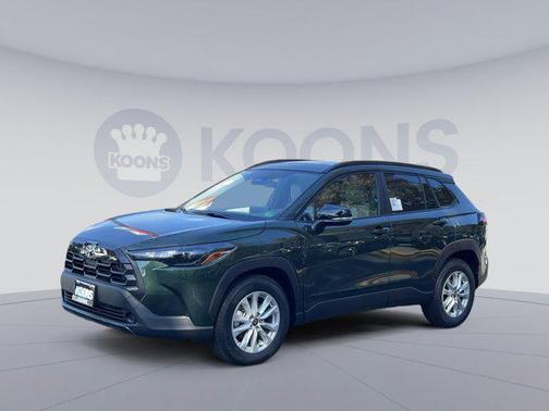 2026 Toyota Corolla Cross LE