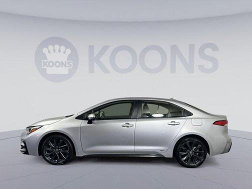 2024 Toyota Corolla Hybrid SE