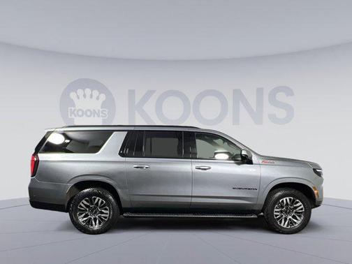 2025 Chevrolet Suburban 4WD Z71