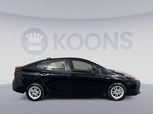 2021 Toyota Prius L