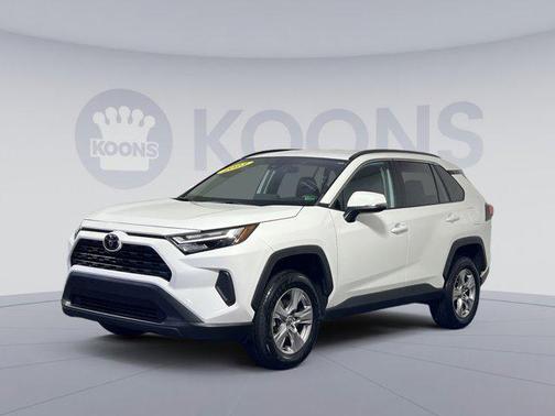 2023 Toyota RAV4 XLE