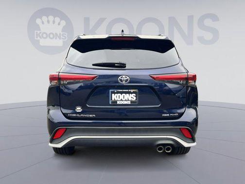 2023 Toyota Highlander XSE