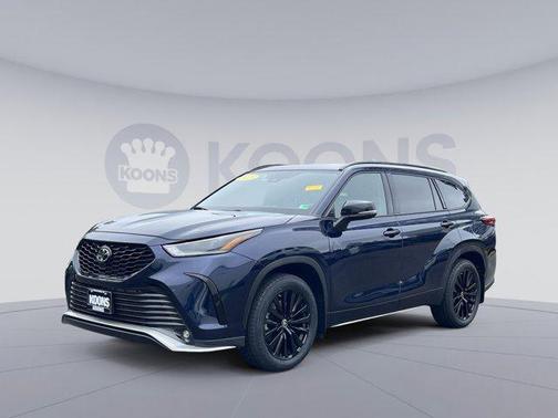 2023 Toyota Highlander XSE