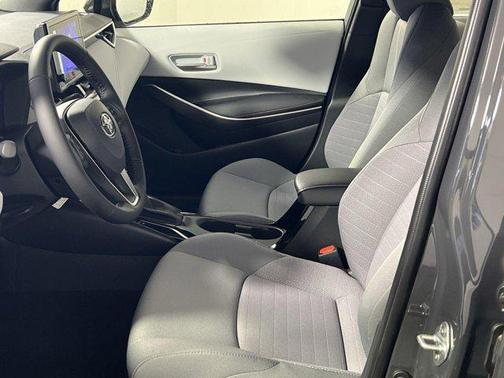 2025 Toyota Corolla Hybrid SE